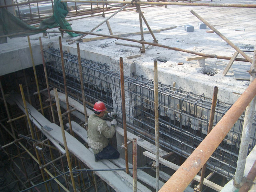 （2008年）青島奧帆賽場31號東西地塊商業中心