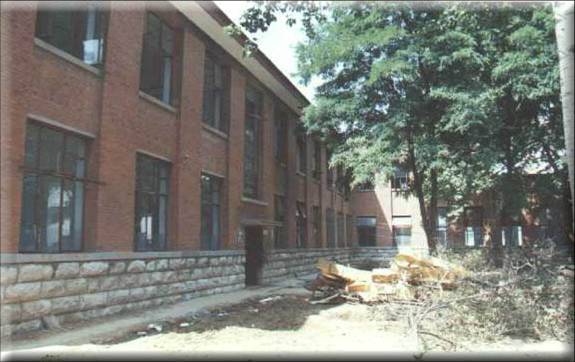 原山東工業大學1#教學樓增層改造